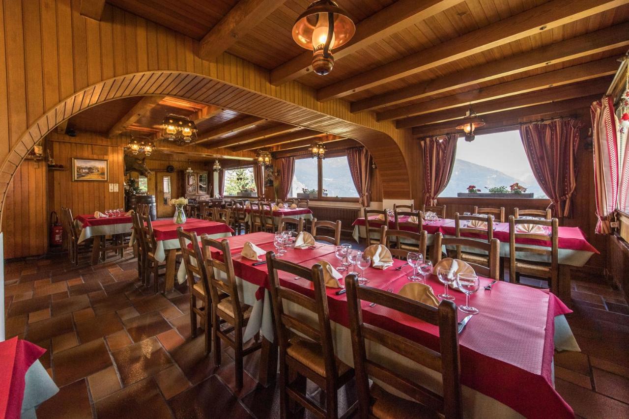 Les Sorbiers Hotell Montricher-le-Bochet Exteriör bild