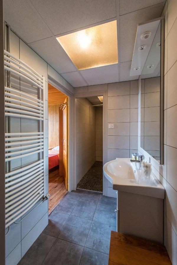 Les Sorbiers Hotell Montricher-le-Bochet Exteriör bild